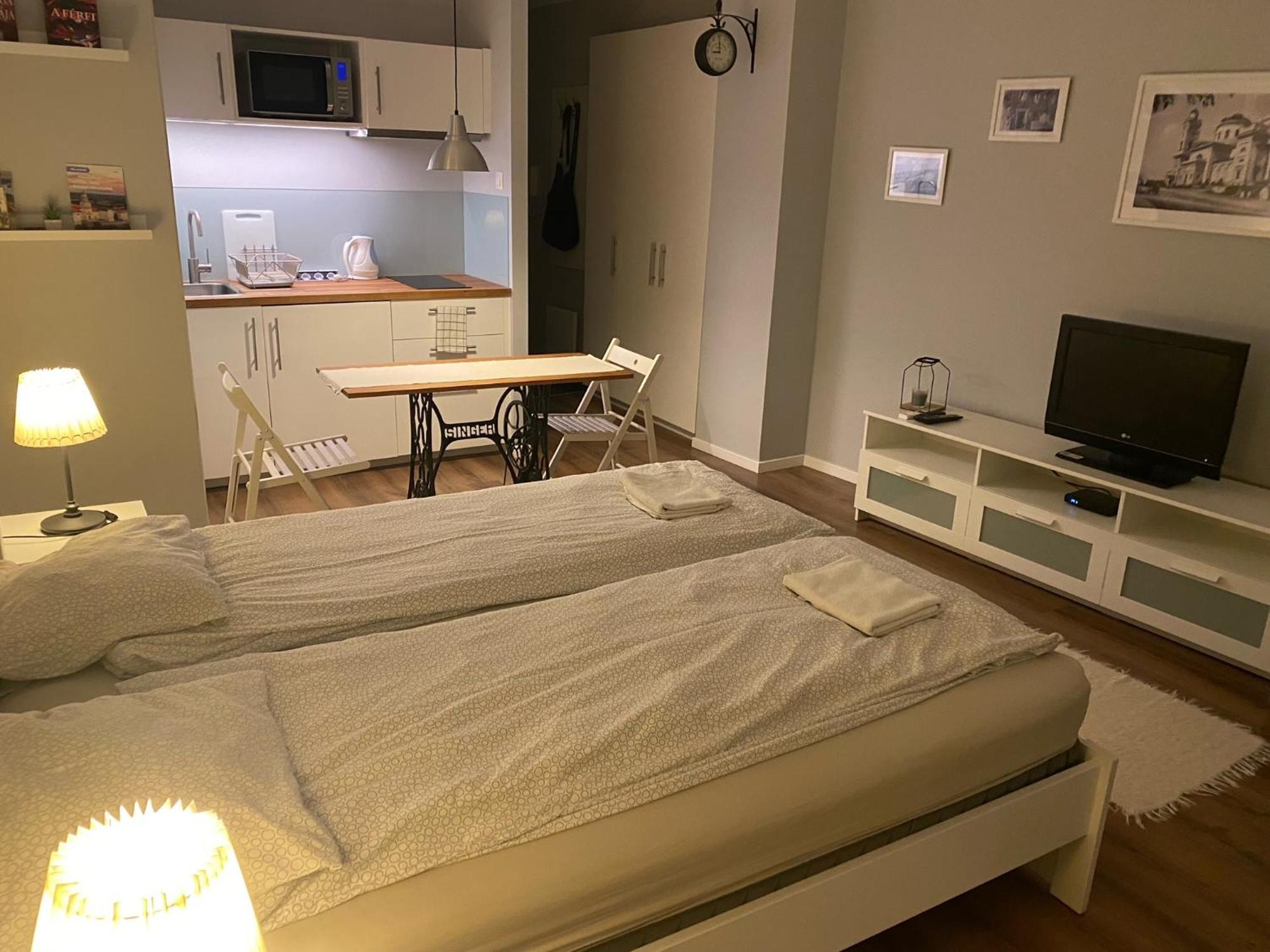 B&B Apartman Eger Exterior photo